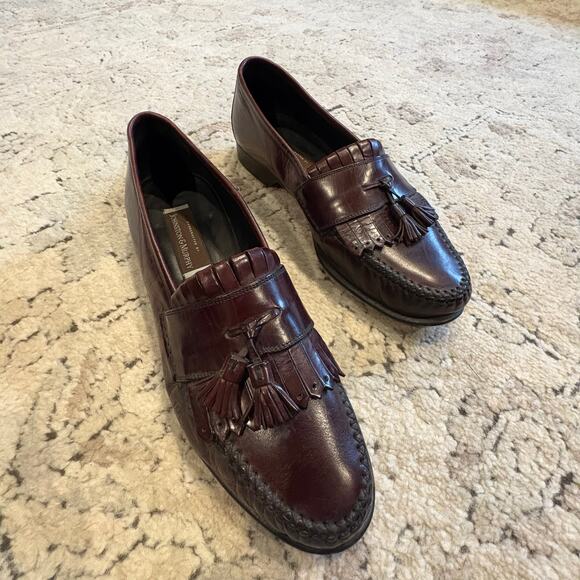 Johnston & Murphy Brown Cognac Leather Tassel Slip On Loafer Size 12 M. SOLD - Picture 1 of 8